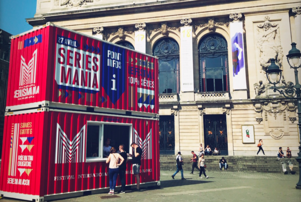 Personnalisation et habillage marketing sur mesure pour Series Mania à Lille